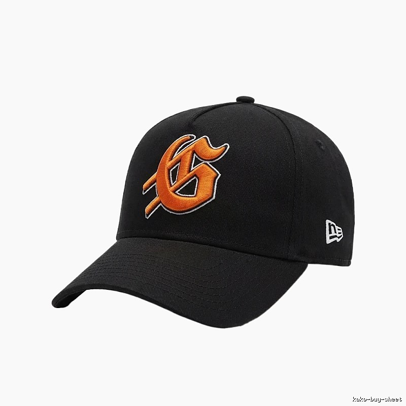 Black baseball cap with Godspeed lettering