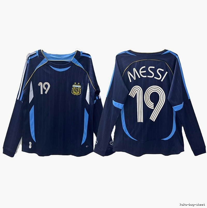 Brazil Logo Detail Soccer jersey Blue Brazil Football with Relaxed Feel