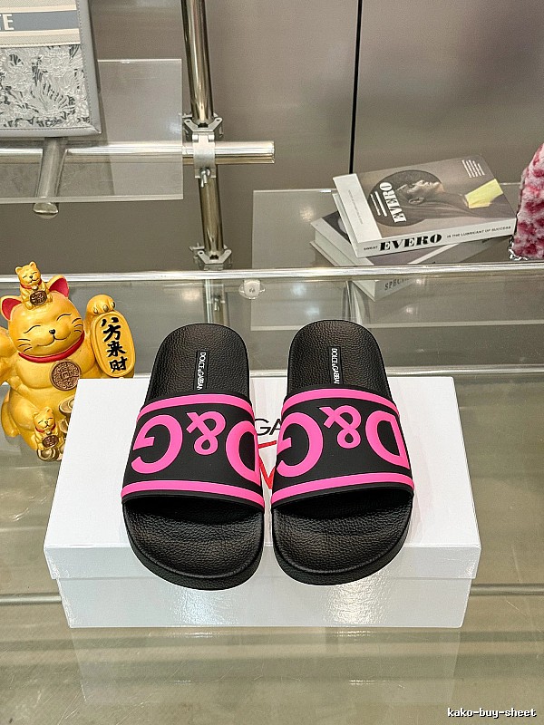 D&G Classic Logo Streetwear Style Black & Pink Colorblock Slide Sandals