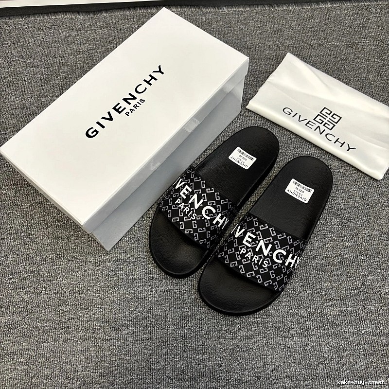 Givenchy 4G Monogram Street-style Black Slippers