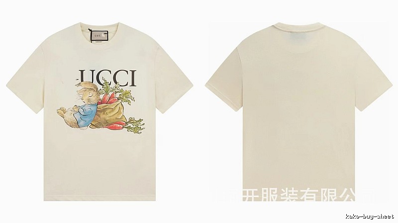 Gucci Peter Rabbit Vintage Style Off-White Short-Sleeve T-Shirt