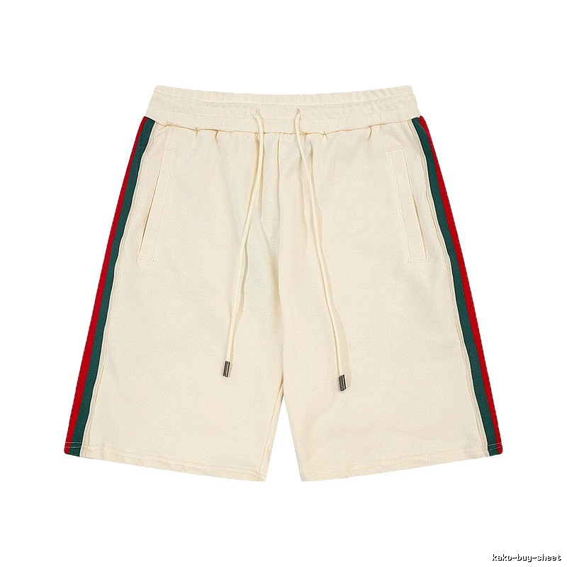 Gucci retro style off-white shorts