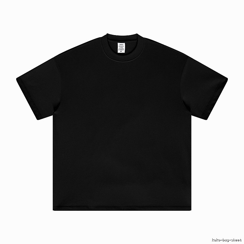 Logo Detail Plain white T-shirt Minimal White Short with Relaxed Feel