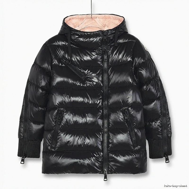 Moncler shiny and stylish black down jacket