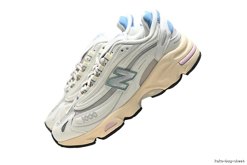 New Balance 1000 retro style gray and white shoes