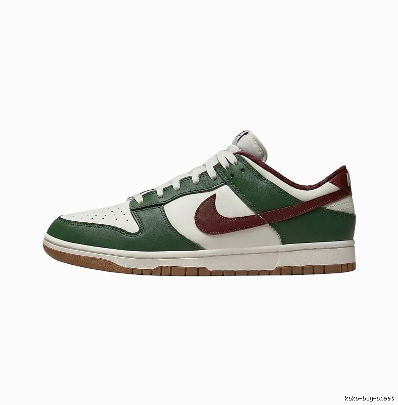 Nike Dunk Retro Green and White Sneakers