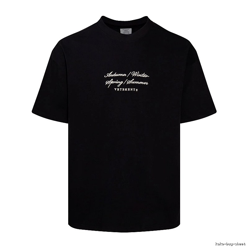 Summer Statement graphic T-shirt Black Colorful Lucky with Bold Graphic